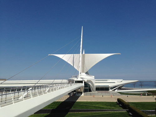 2.Milwaukee Art Museum.jpg